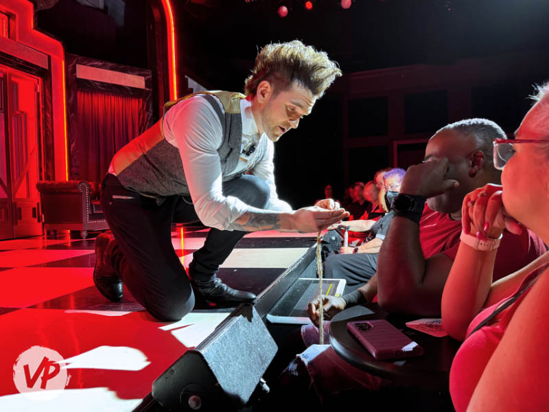 Colin performing his string and hook trick in Las Vegas