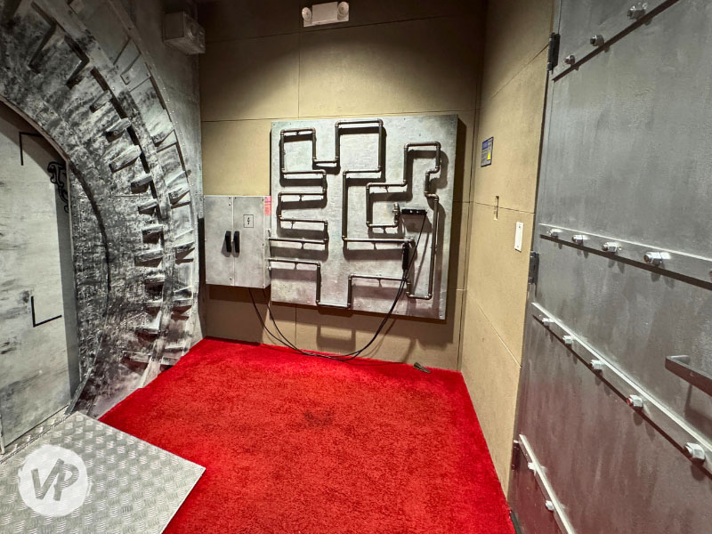 An image showing an obstacle navigation puzzle in the Casino Heist game