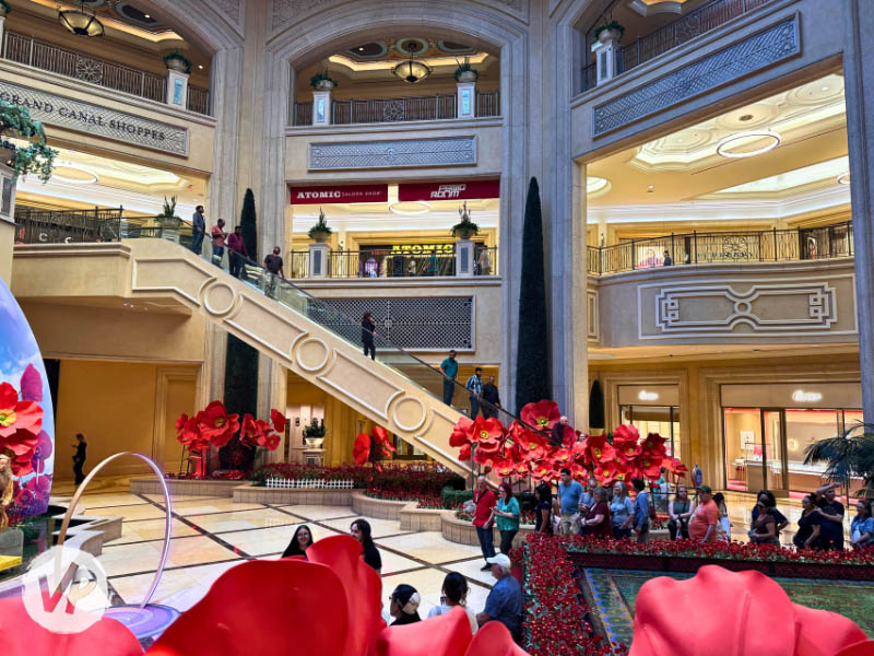 A picture of the Waterfall Atrium at the Venetian
